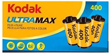 A Kodak Ultramax 400 color film pack